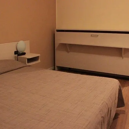 Rex 3* Milano